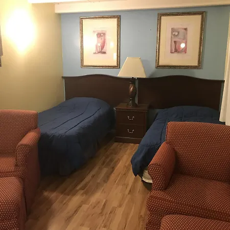 Oak Harbor Inn